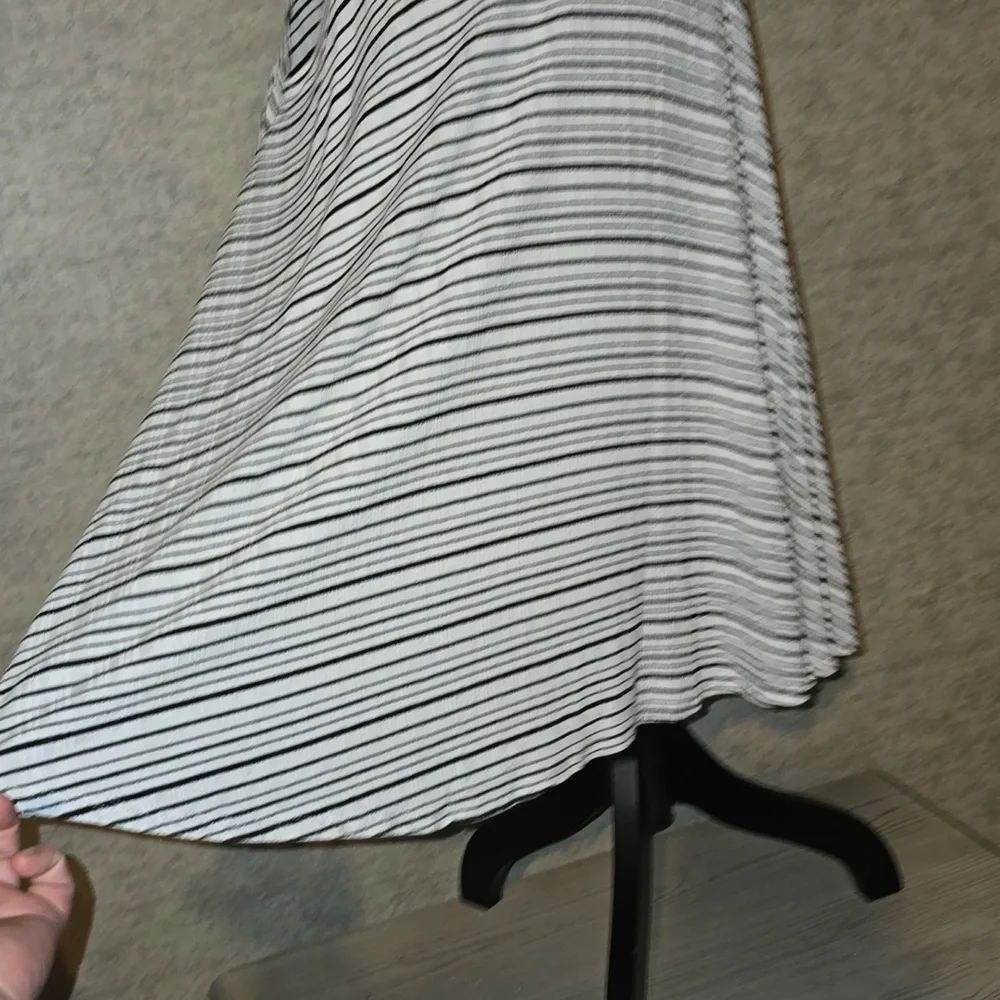 EUC Women's cover up/dress - Picture 4 of 13